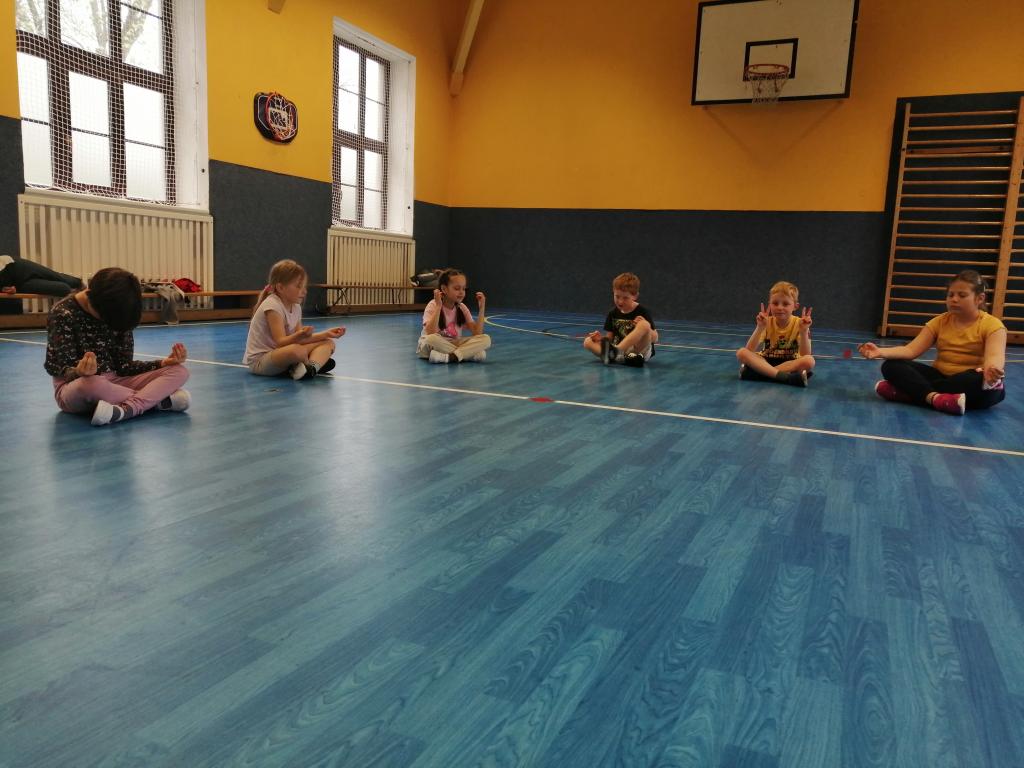 Ani meditace nám není cizí ;-), 15. 4. 2025