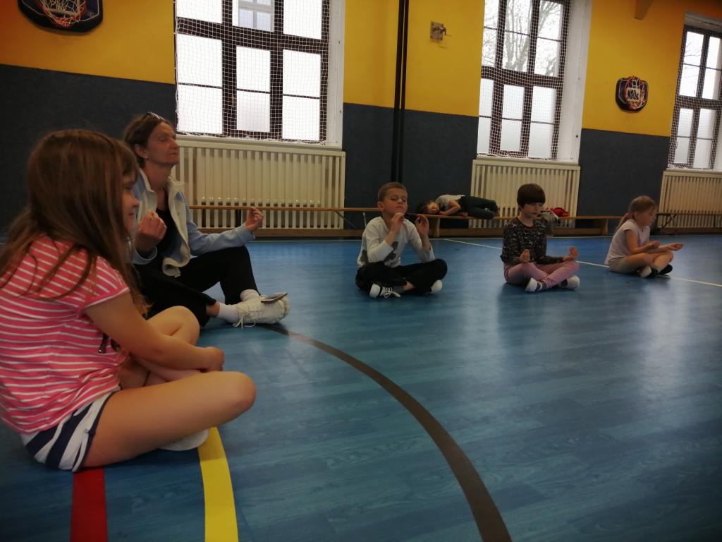 Ani meditace nám není cizí ;-), 15. 4. 2025