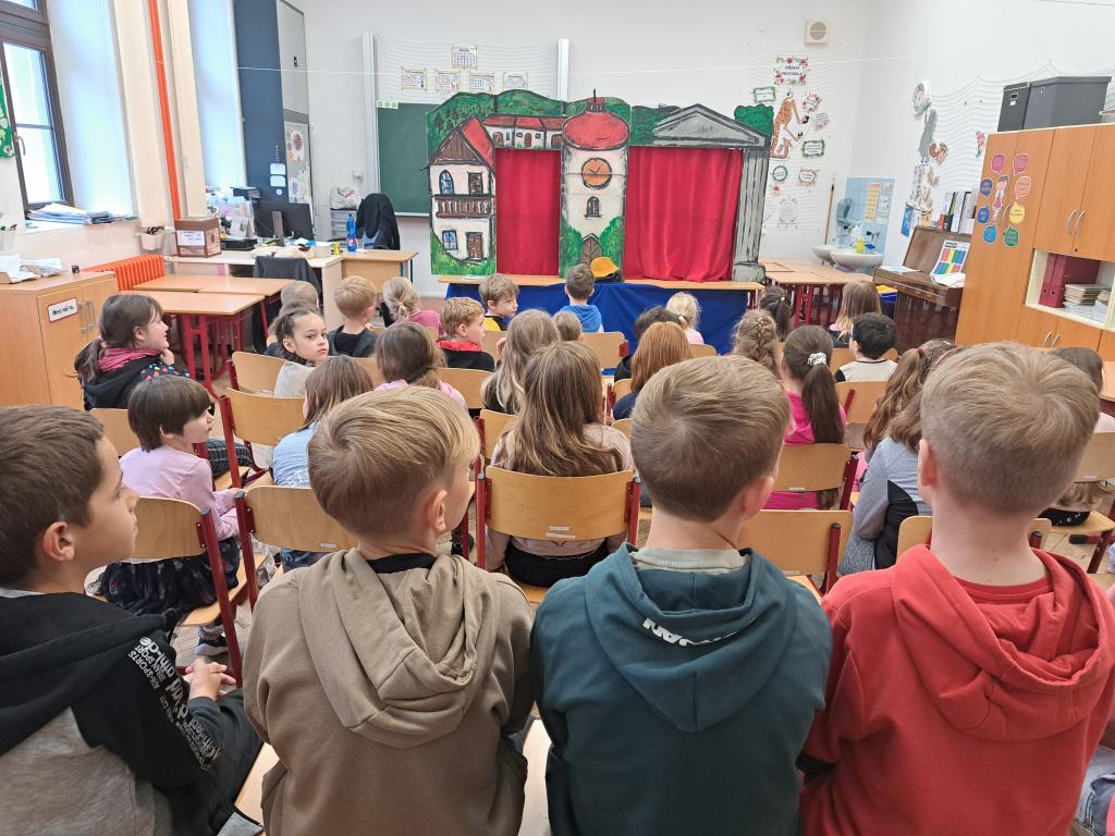 Divadelní představení Z Devatera pohádek, 25. 4. 2025