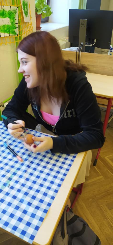 Malování vajíček a zdobení vajíčkovníku, 4. 4. 2025