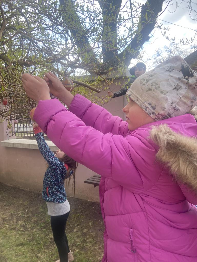 Zdobení školního vajíčkovníku, 1. 4. 2025
