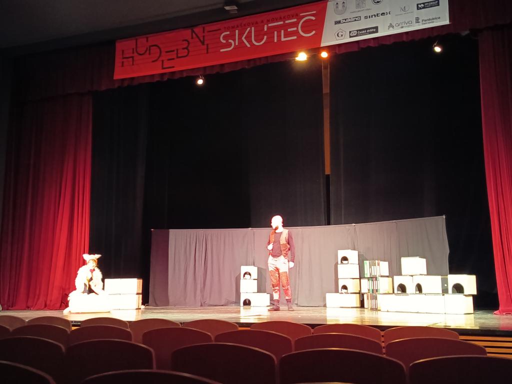 Anglické divadlo, 5. 5. 2025