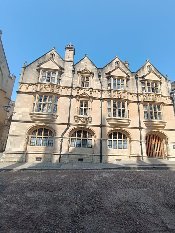 Wales - Oxford, 2. 5. 2025