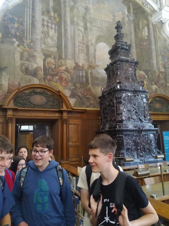 Exkurze do Poslanecké sněmovny, 5. 6. 2025