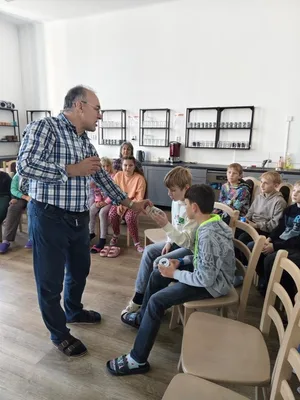 Ovocné setkání s druháčky. Jídlo je dar., 30. 9. 2025