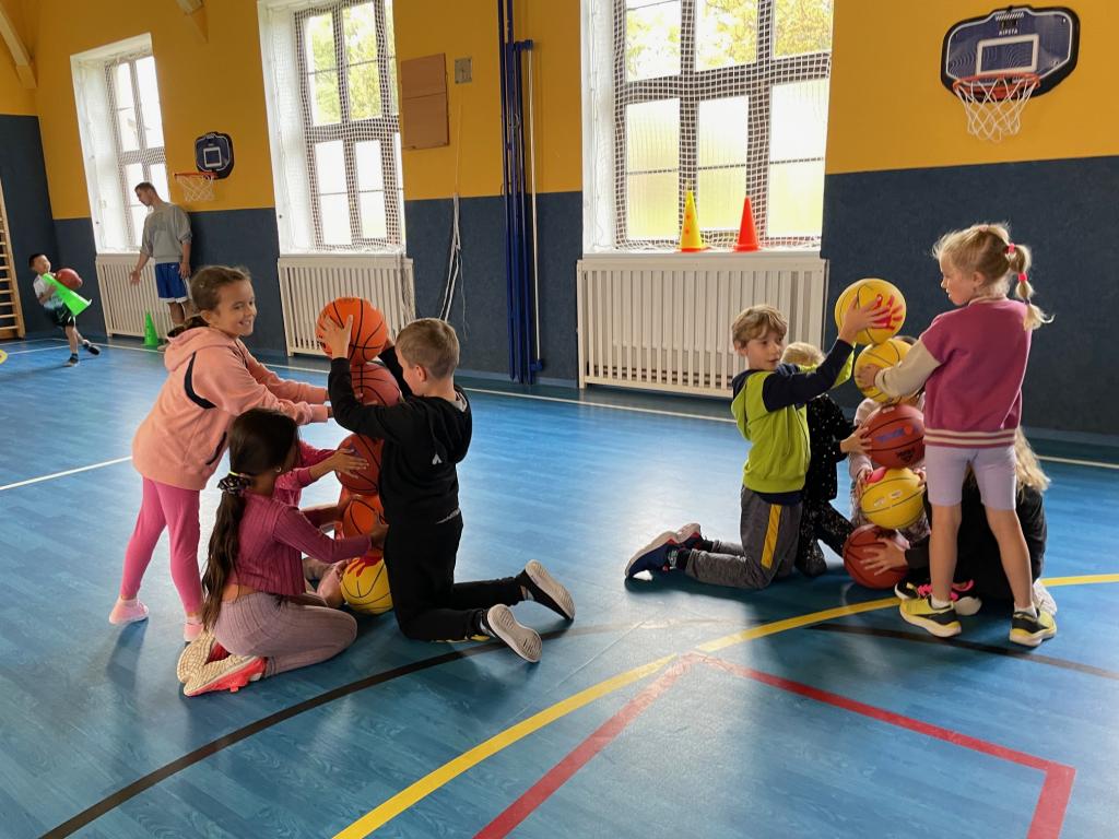 Projektové vyučování - Den s basketbalem, 16. 9. 2025