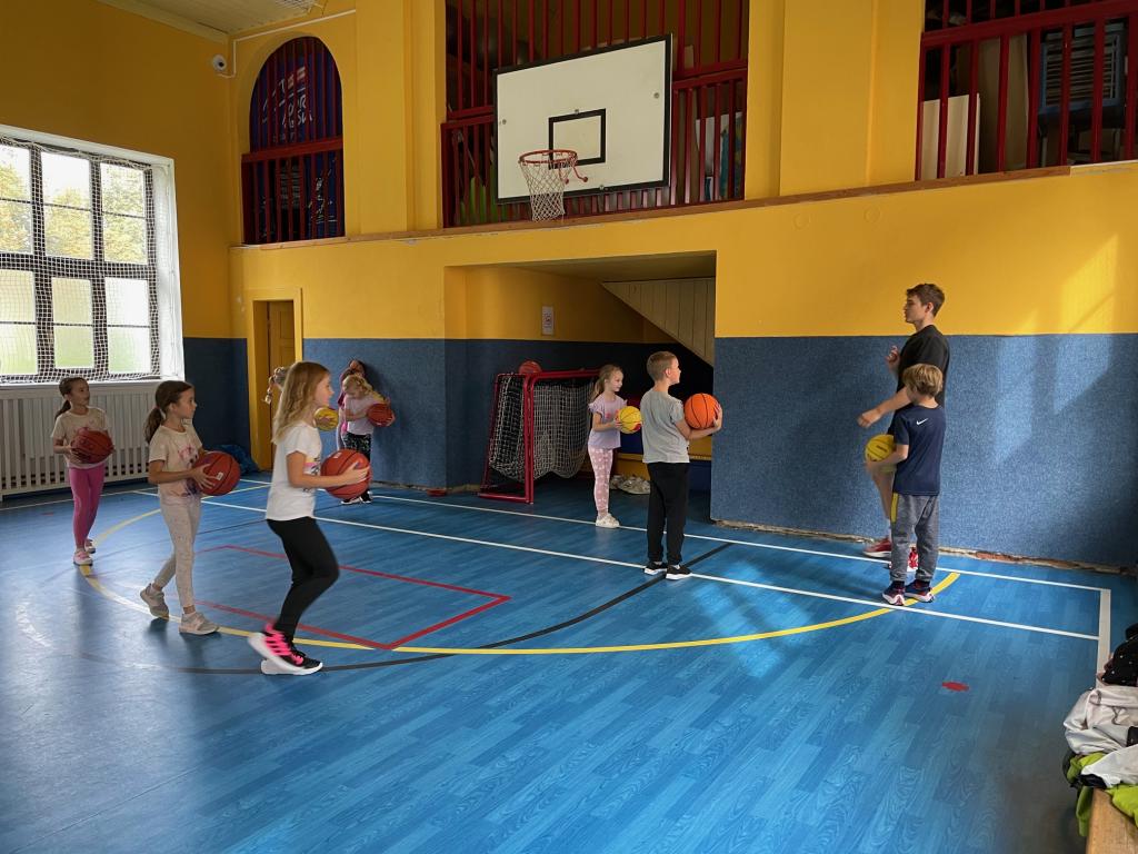 Projektové vyučování - Den s basketbalem, 16. 9. 2025