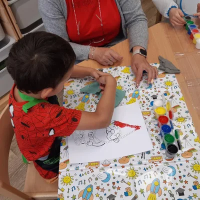 Výtvarná činnost v přípravné třídě, 3. 9. 2025