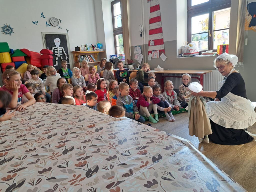 Divadelní představení Jak kuchtička Bertička připálila vajíčka., 24. 10. 2025