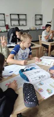 Laboratorní práce - lidské tělo., 24. 10. 2025