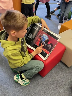 Městská knihovna - naše první návštěva, 17. 10. 2025