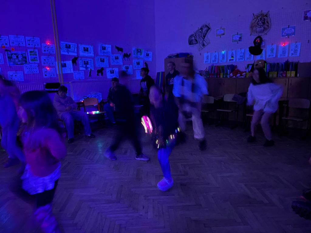 páteční taneční podvečer, 31. 10. 2025