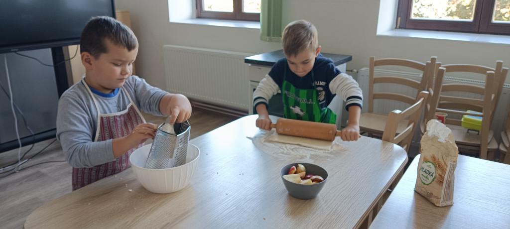 Pečeme štrůdl, 2. 10. 2025