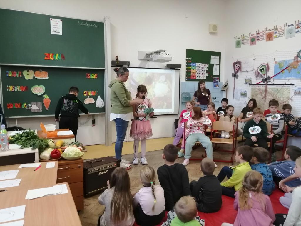 První listopadový týden v 1. třídě, 7. 11. 2025