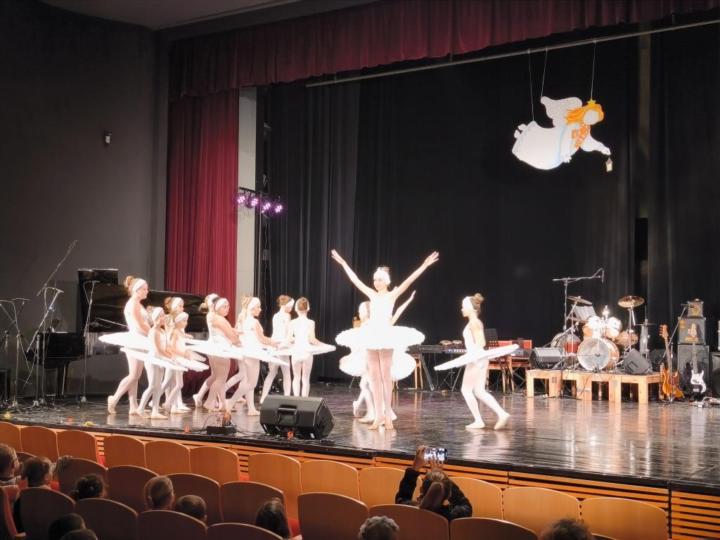 ZUŠ koncert, 2. 12. 2025