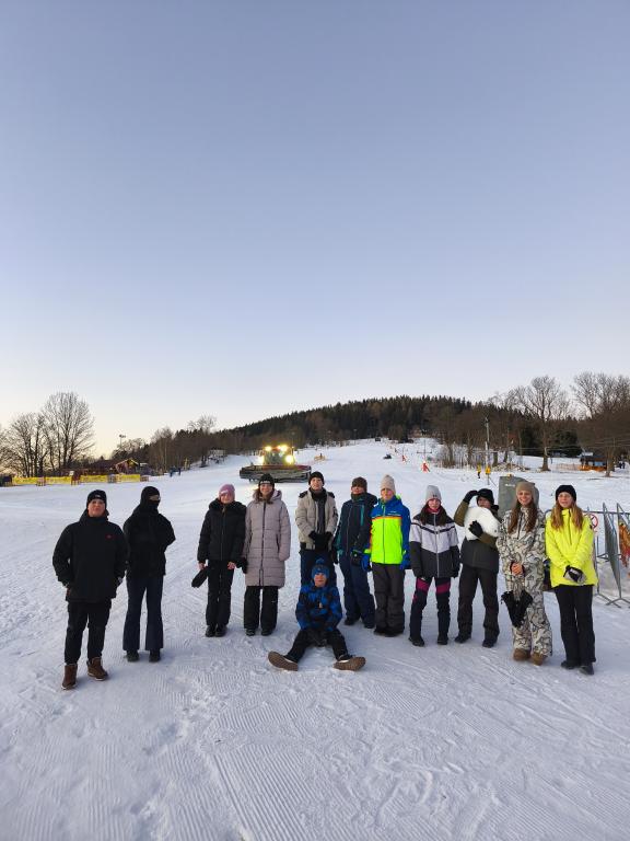 Lyžařský výcvik - den první, 18. 1. 2026