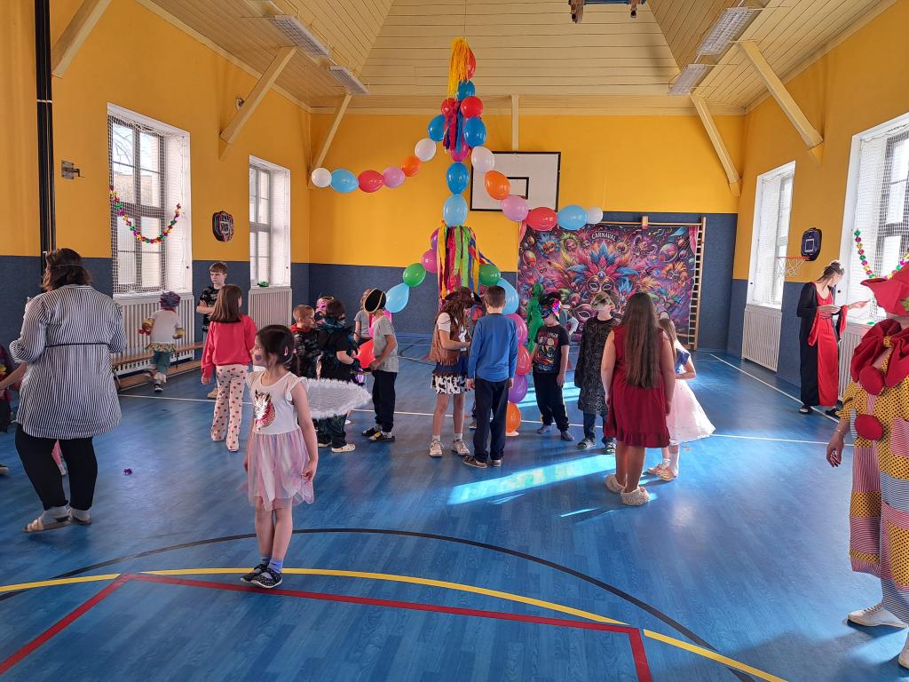 Karneval v ,,RIU,, ve školní družině., 28. 2. 2026
