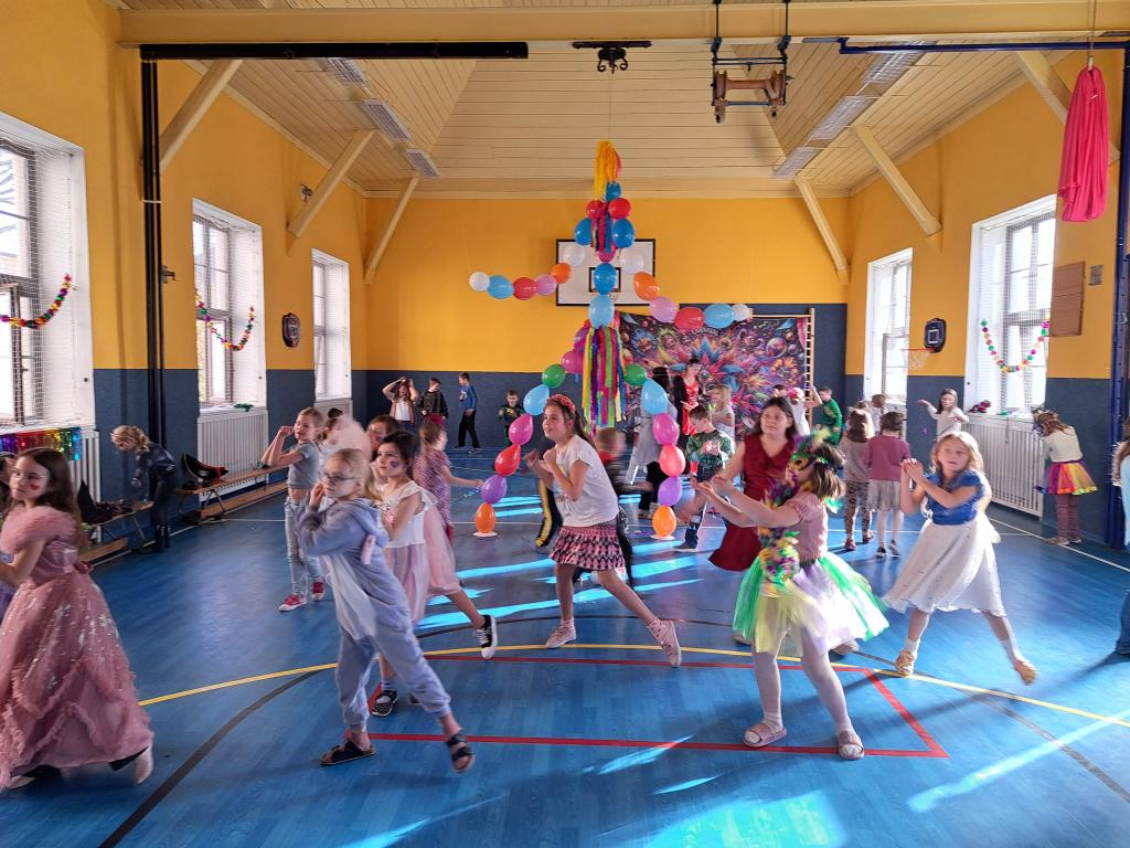 Karneval v ,,RIU,, ve školní družině., 28. 2. 2026