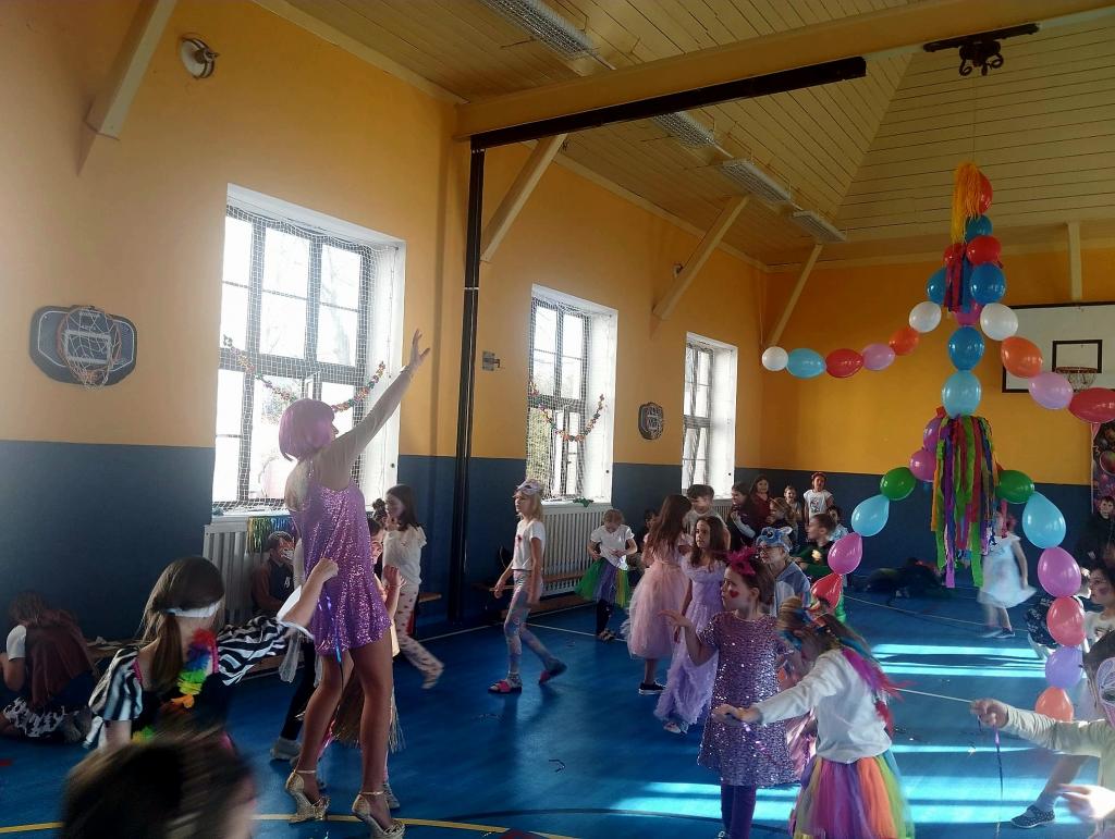 Karneval v ,,RIU,, ve školní družině., 28. 2. 2026