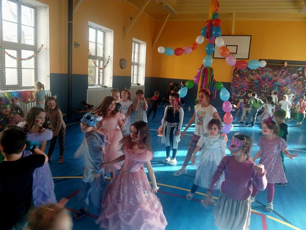 Karneval v ,,RIU,, ve školní družině., 28. 2. 2026