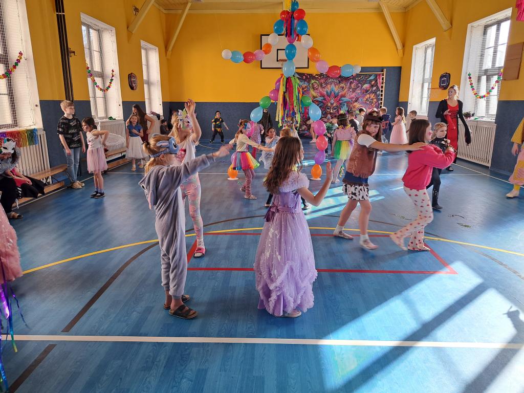 Karneval v ,,RIU,, ve školní družině., 28. 2. 2026