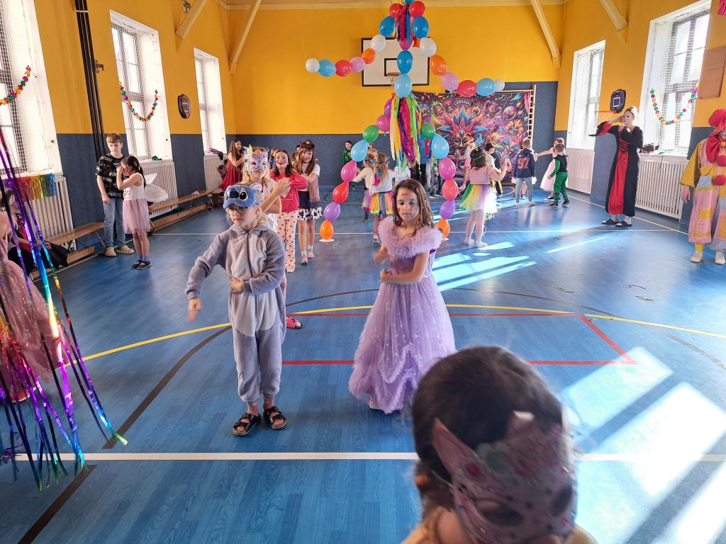 Karneval v ,,RIU,, ve školní družině., 28. 2. 2026