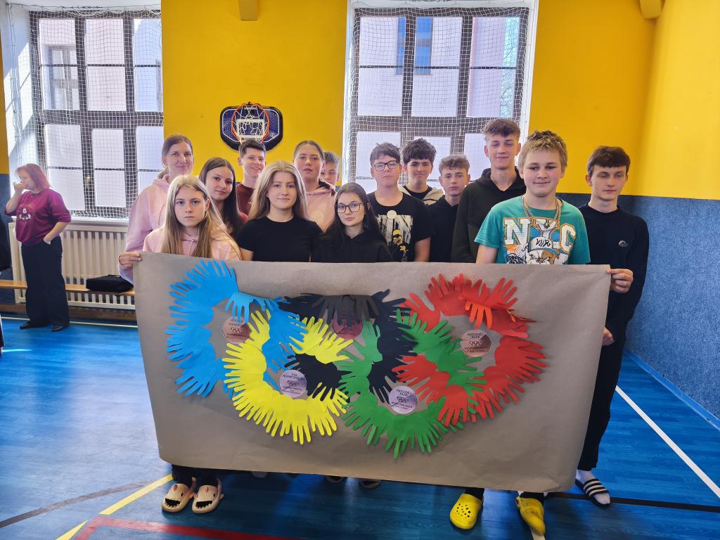 Slavnostní ukončení školních zimních olympijských her, 6. 3. 2026