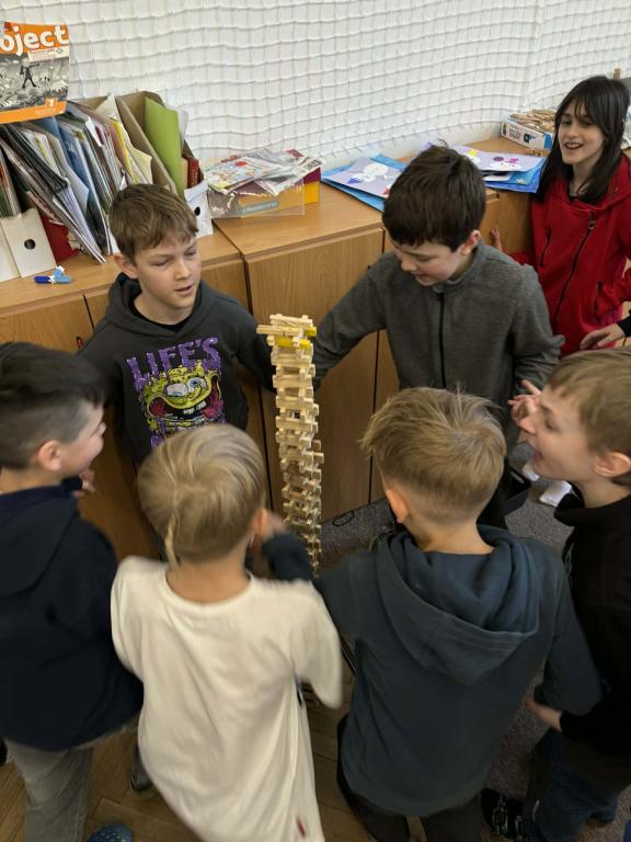 Třídní teambuilding o přestávce, 13. 3. 2026