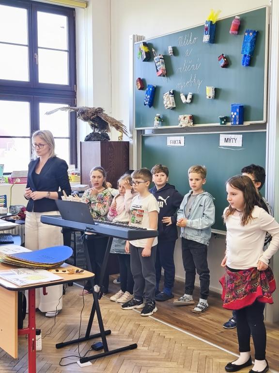 Mléko a mléčné výrobky - beseda se žáky 3. třídy, 27. 4. 2026