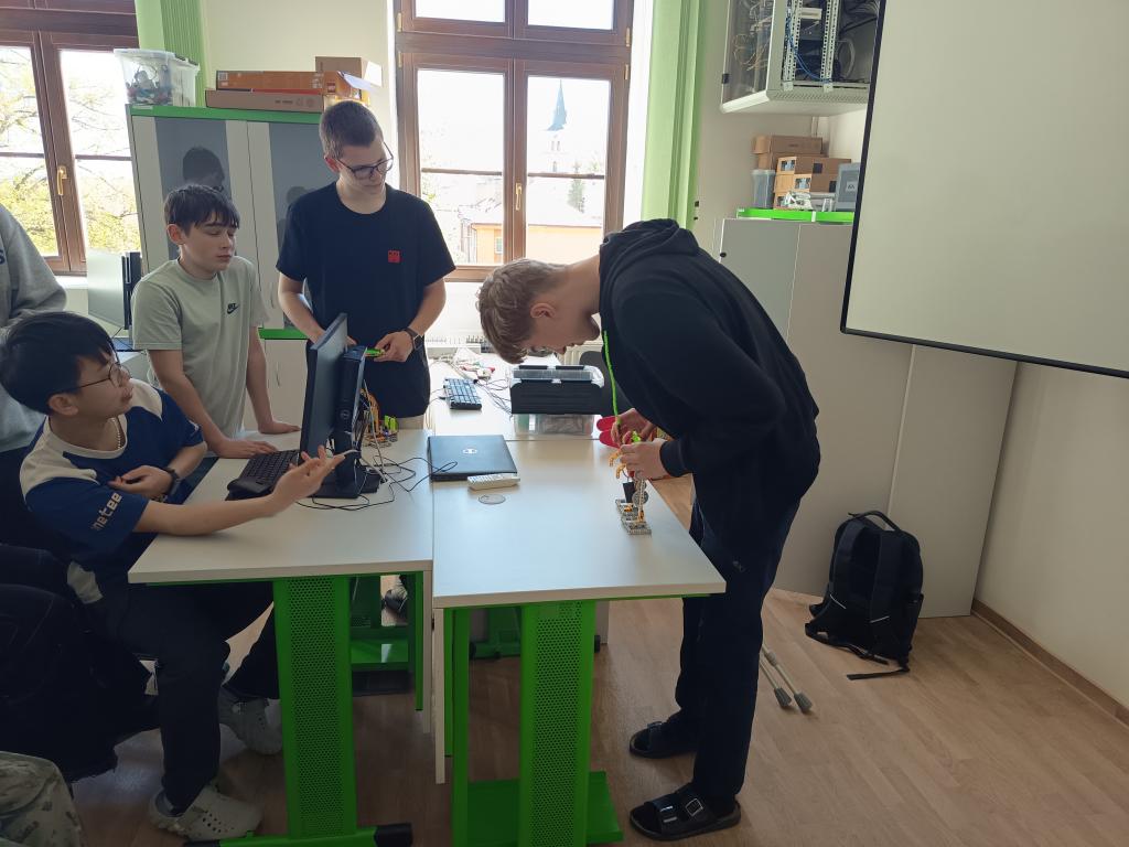 Stavba a programování robotů, 30. 4. 2026