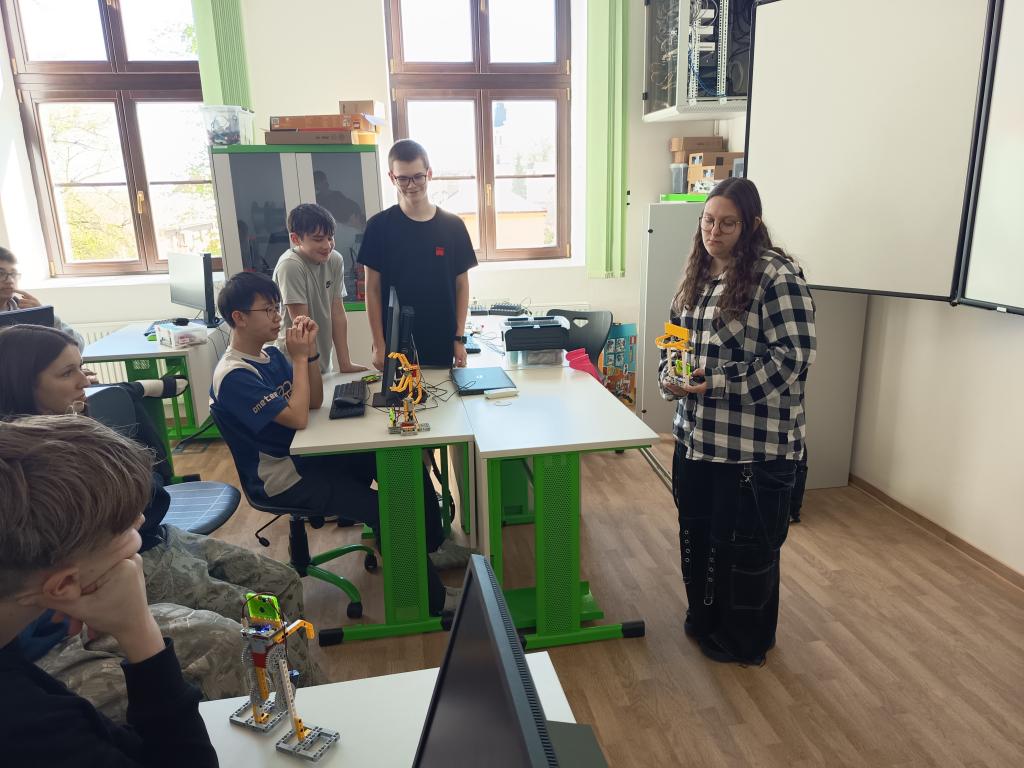 Stavba a programování robotů, 30. 4. 2026