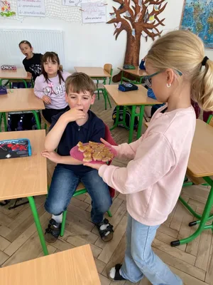 20. květen DEN VČEL, 18. 5. 2026