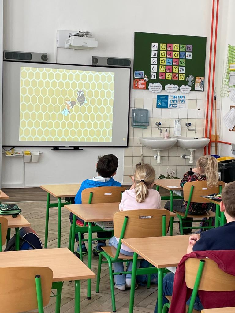 20. květen DEN VČEL, 18. 5. 2026