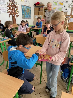 20. květen DEN VČEL, 18. 5. 2026