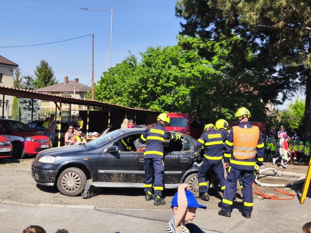 Naši nejmladší vyrazili za hasiči do Chrudimi, 5. 5. 2026