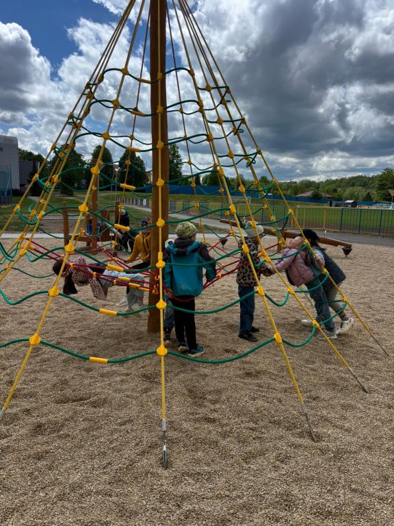 Třicátý třetí týden ve školní družině., 15. 5. 2026