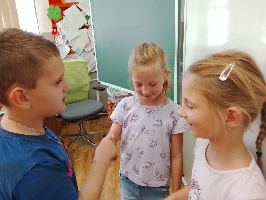AHOJ, 1. TŘÍDO anebo konec června u prvňáků a KRÁSNÉ PRÁZDNINY VŠEM!!!, 29. 6. 2026