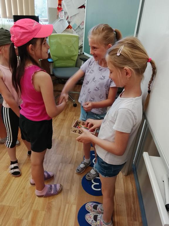 AHOJ, 1. TŘÍDO anebo konec června u prvňáků a KRÁSNÉ PRÁZDNINY VŠEM!!!, 29. 6. 2026