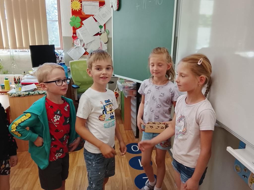 AHOJ, 1. TŘÍDO anebo konec června u prvňáků a KRÁSNÉ PRÁZDNINY VŠEM!!!, 29. 6. 2026