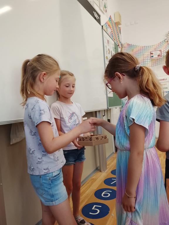 AHOJ, 1. TŘÍDO anebo konec června u prvňáků a KRÁSNÉ PRÁZDNINY VŠEM!!!, 29. 6. 2026