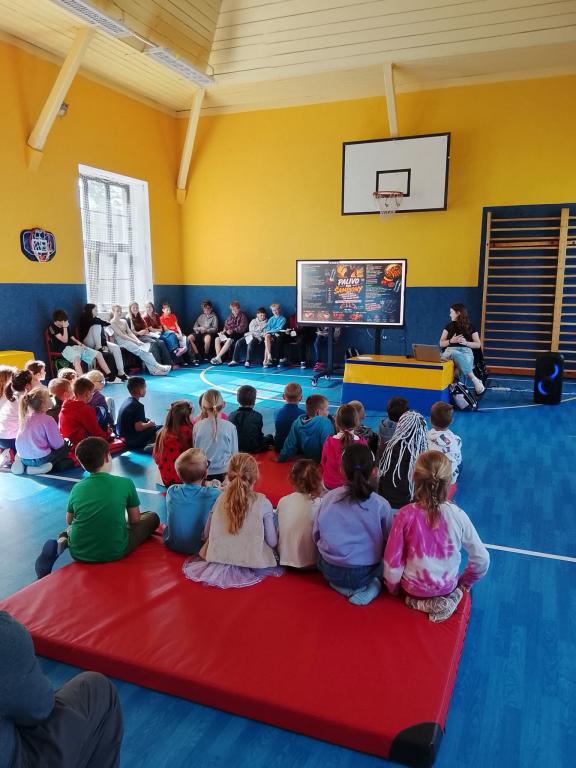 Červen u (již velkých) prvňáků:-), 19. 6. 2026