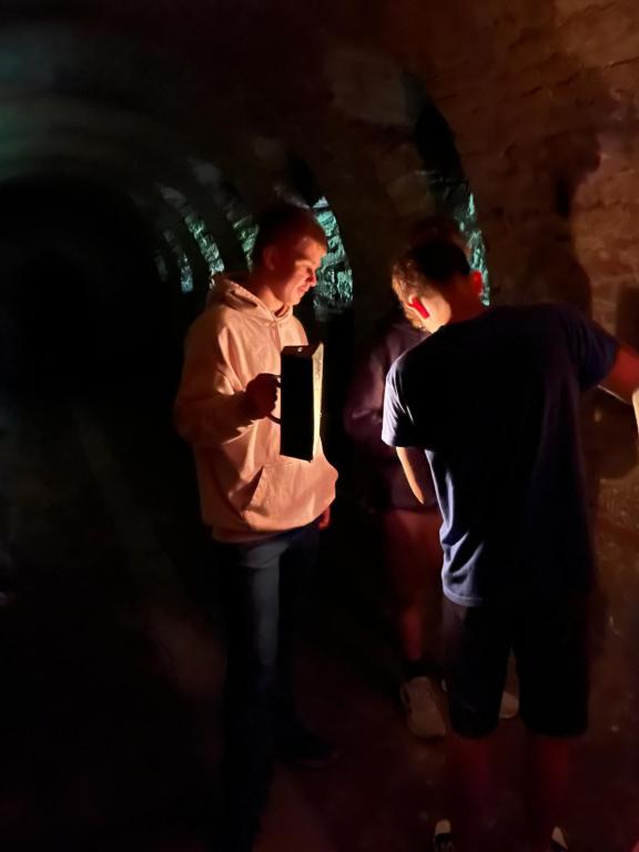 Druhý den putování: Od vojenské pevnosti Josefov až na vrchol Dobrošova, 23. 6. 2026