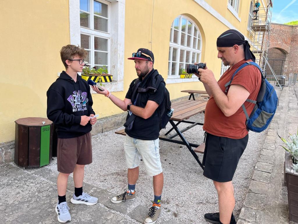 Druhý den putování: Od vojenské pevnosti Josefov až na vrchol Dobrošova, 23. 6. 2026