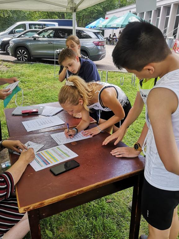 Naši žáci na startu Ležáckého memoriálu: Propojili jsme sportovního ducha s úctou k historii, 19. 6. 2026