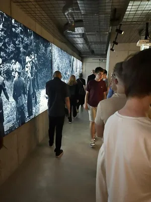 Oheň(bez)naděje 2026 - První den putování: Po stopách odvahy a paměti, 22. 6. 2026