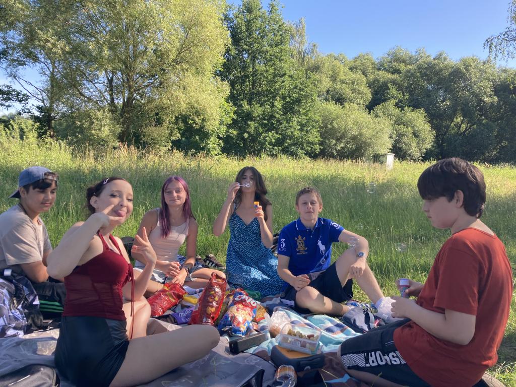 Piknik v trávě a relaxace u Zbožnovského rybníka a vodní bitva, 24. 6. 2026