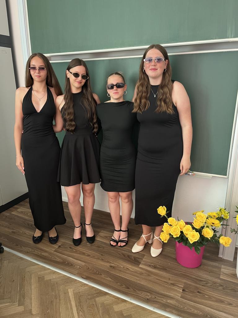 Slavnostní vysvědčení a šerpování žáků 9. třídy, 26. 6. 2026