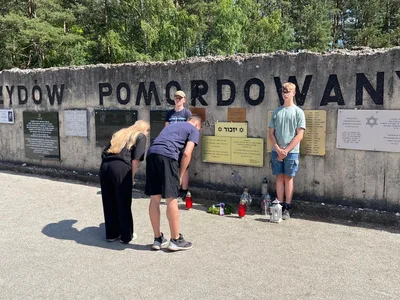 Třetí den putování: Vrchol projektu v Polsku a doručení Ohně (bez)naděje, 24. 6. 2026