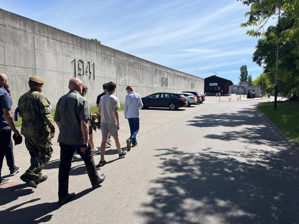 Třetí den putování: Vrchol projektu v Polsku a doručení Ohně (bez)naděje, 24. 6. 2026