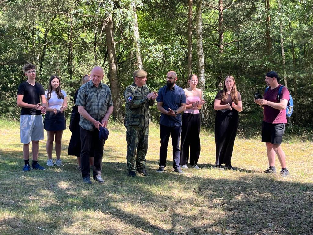 Třetí den putování: Vrchol projektu v Polsku a doručení Ohně (bez)naděje, 24. 6. 2026